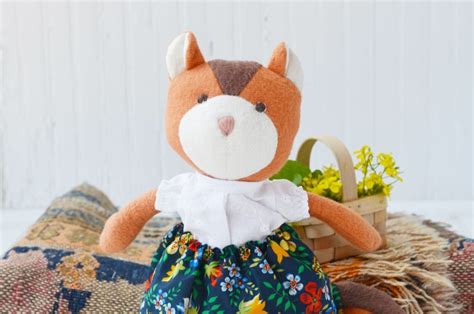 Hazel village - Hazel Village offers soft, organic cotton plush animals, dolls, doll clothing and children's clothing for imaginative play. The toys are inspired by a leafy grove where the clever …